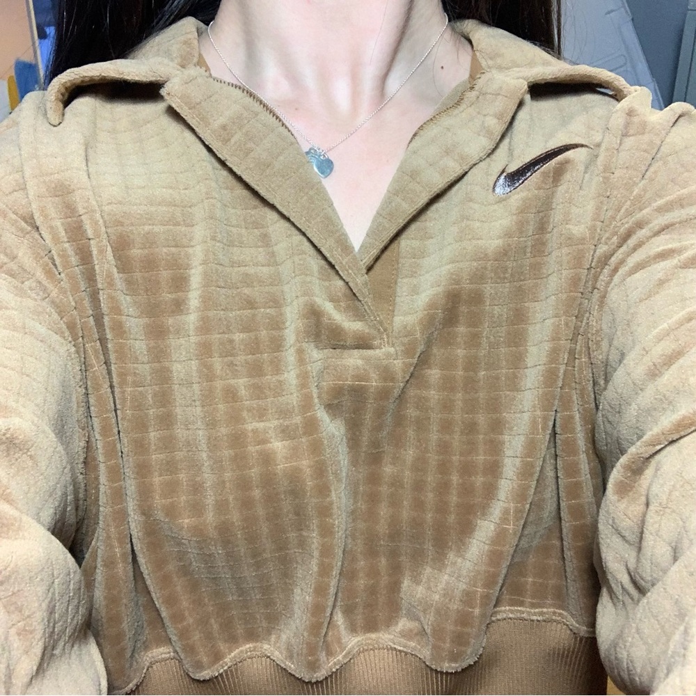 Retro Nike | Women’s Cropped Longsleeve | Size s